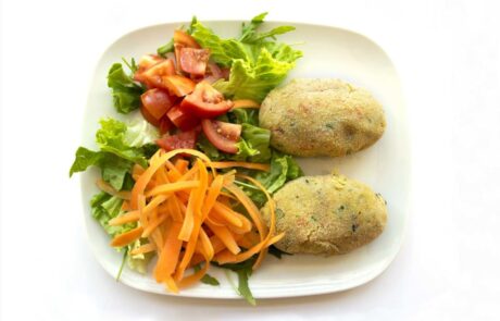 Canederli alle verdure con insalata mista